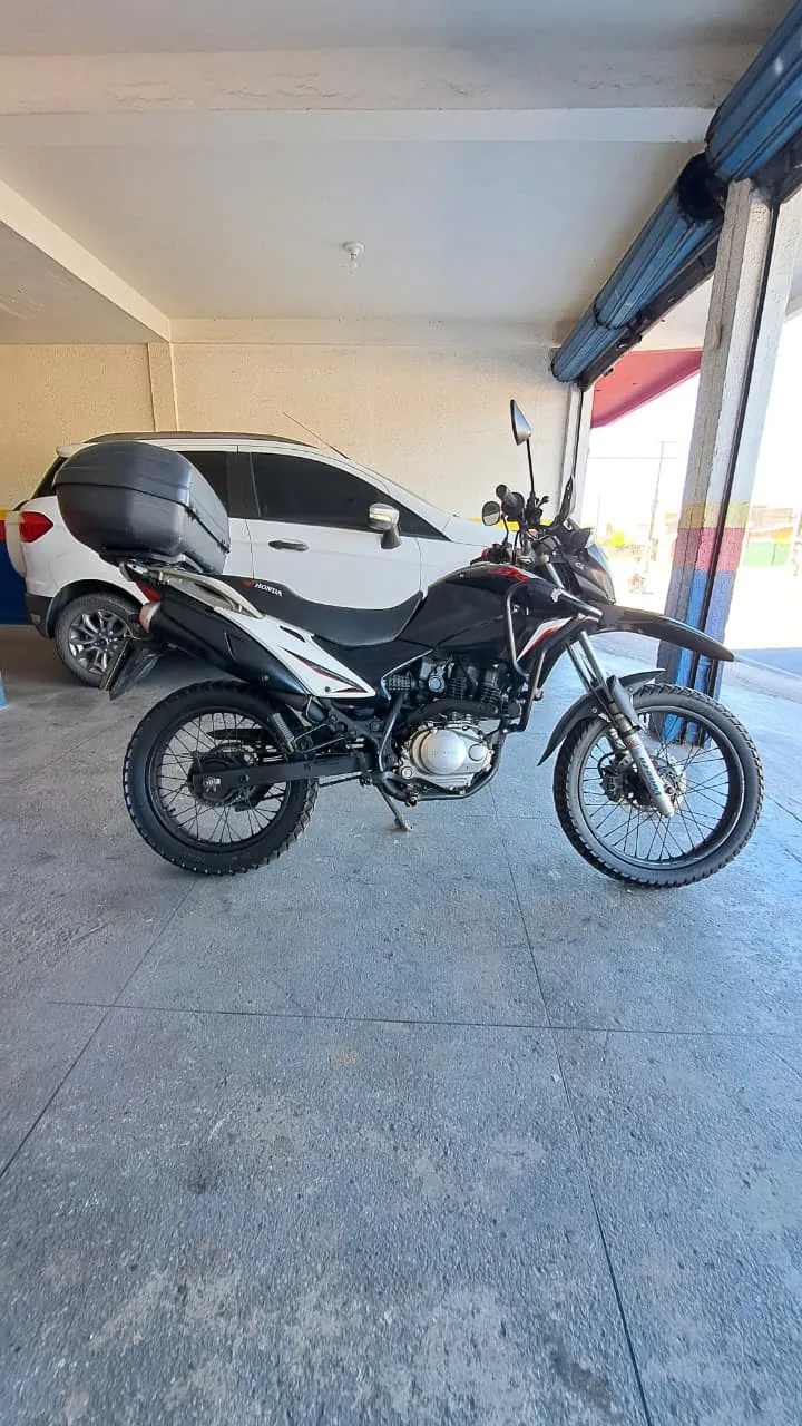 HONDA BROS 150 ESD LATERAL DIREITA